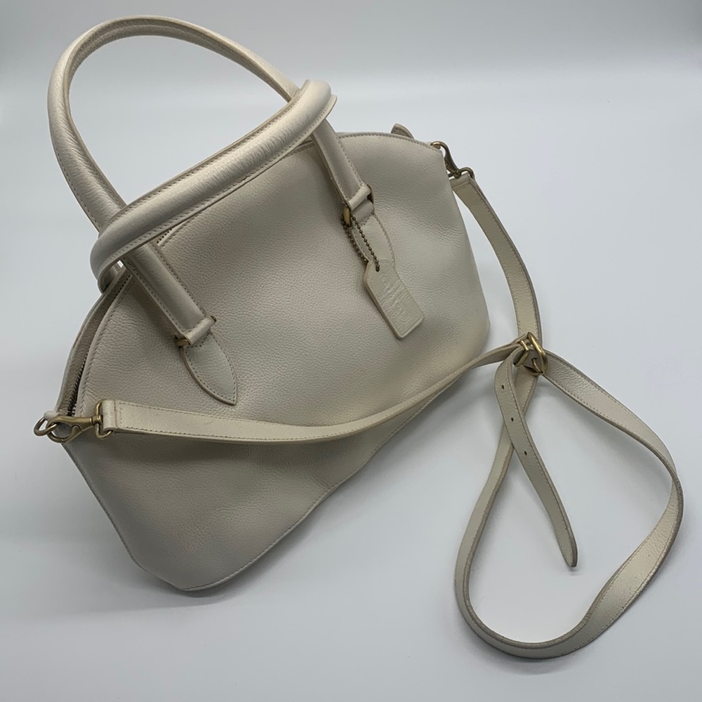 Vintage Coach Classic White Leather Bag - Picture 6 of 16